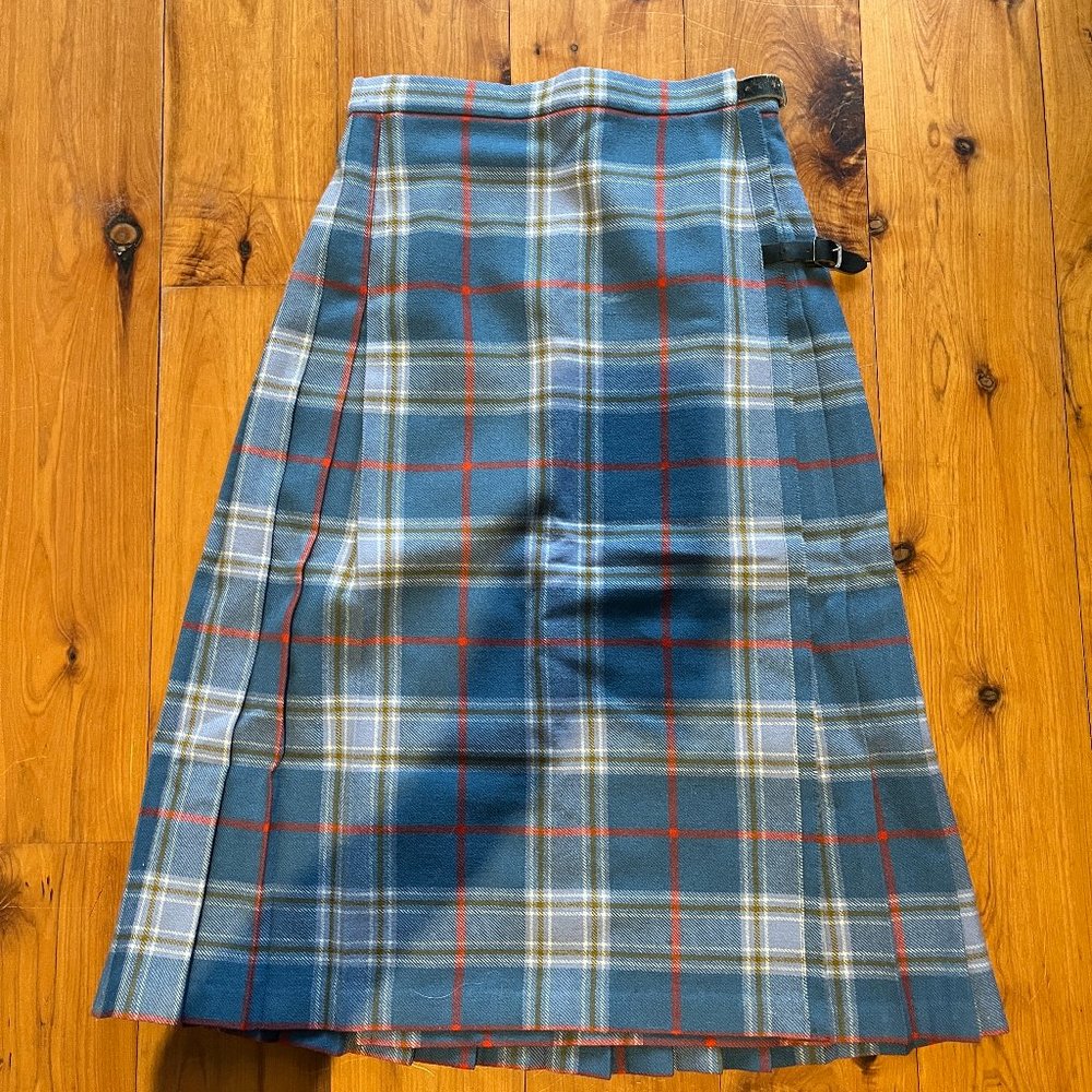 Scottish Wool Women's Wrap Shirt